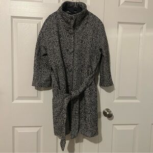 Women's Black and Gray Herringbone Coat